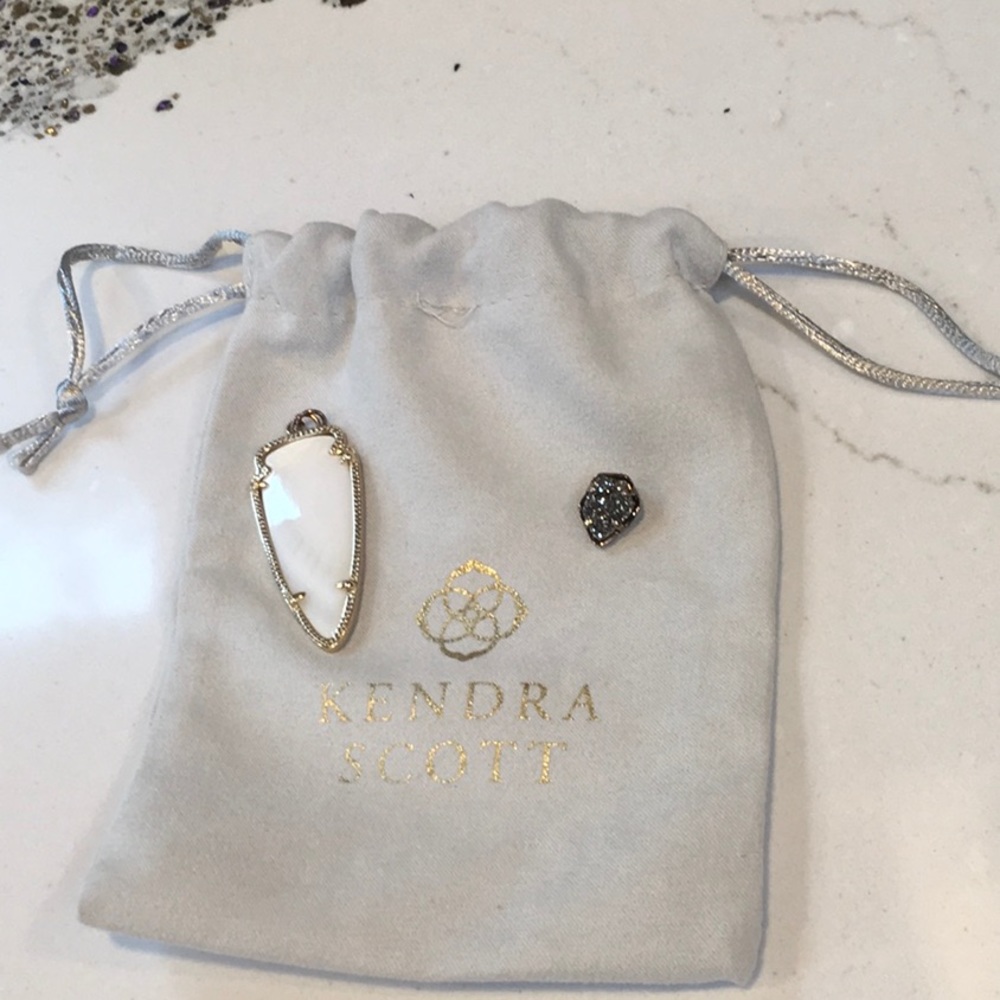 Kendra Scott drusy pendant set